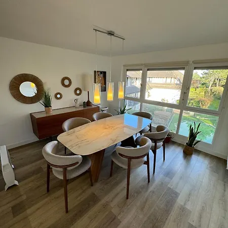 4 Pieces 80m2, 7 Mn A Pied, Parking Gratuit Bénerville-sur-Mer