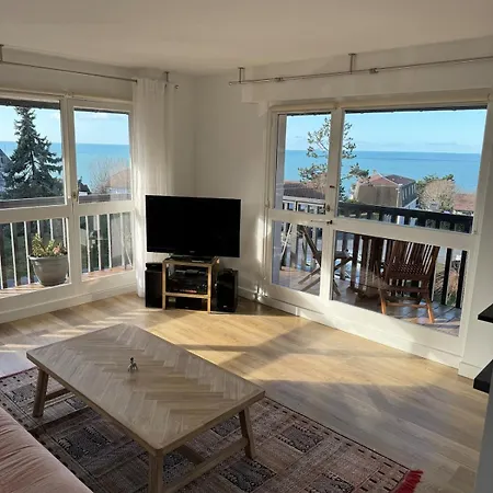 Apartmán 4 Pieces 80m2, 7 Mn A Pied, Parking Gratuit Bénerville-sur-Mer