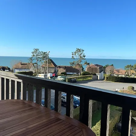 4 Pieces 80m2, 7 Mn A Pied, Parking Gratuit * Bénerville-sur-Mer