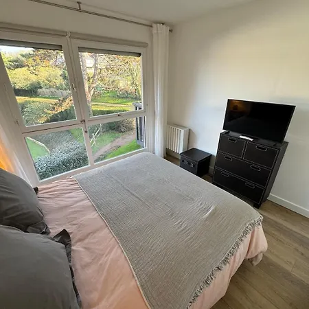 Апартаменты 4 Pieces 80m2, 7 Mn A Pied, Parking Gratuit